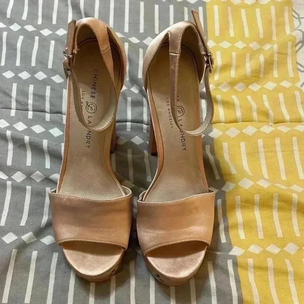 Chinese Laundry Platforms